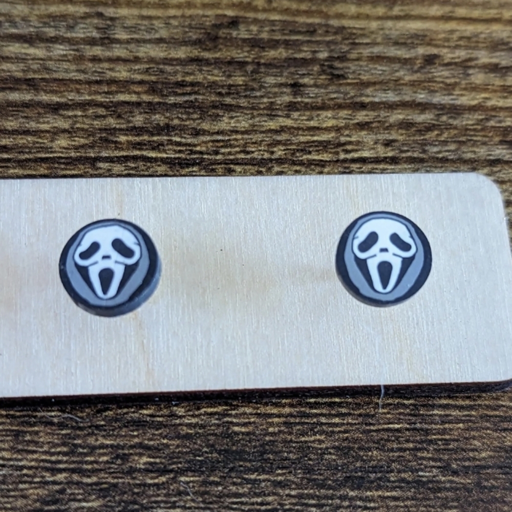 Ghost Face Scary Movie Mask Stud Earrings New!
